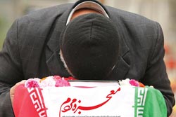 دانلود پوستر,عکس پوستر,دانلود عکس,راهپیمایی,22 بهمن,معجزه,مردم,معجزه مردم,امام خامنه ای,معجزه مردم