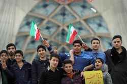 دانلود عکس,عکس پوستر,دانلود پوستر,ملت,ضربه,راهپیمایی,22 بهمن,متقابل,تحقیر